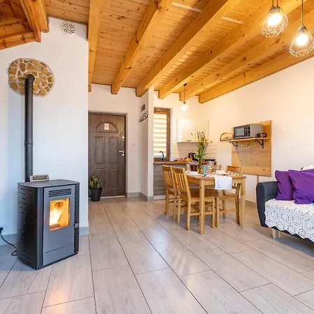 Domek Pod Holica Bieszczady Ustrzyki Dolne Exterior foto